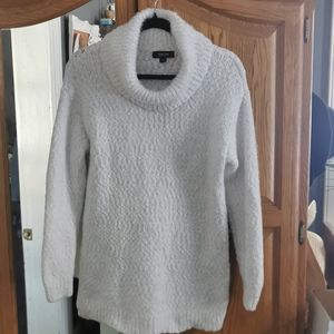 Kenneth Cole reaction turtle next sweater